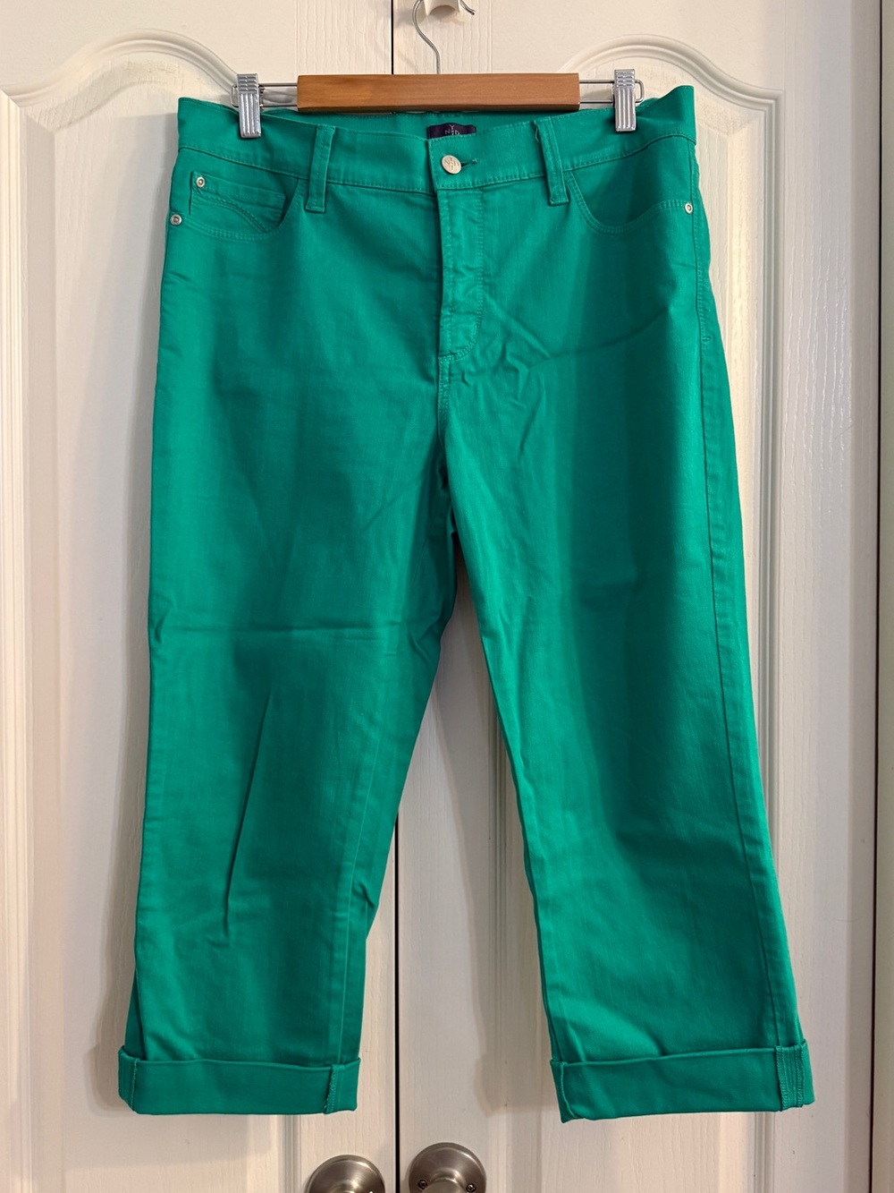 NYDJ Green Cropped Capri Pants